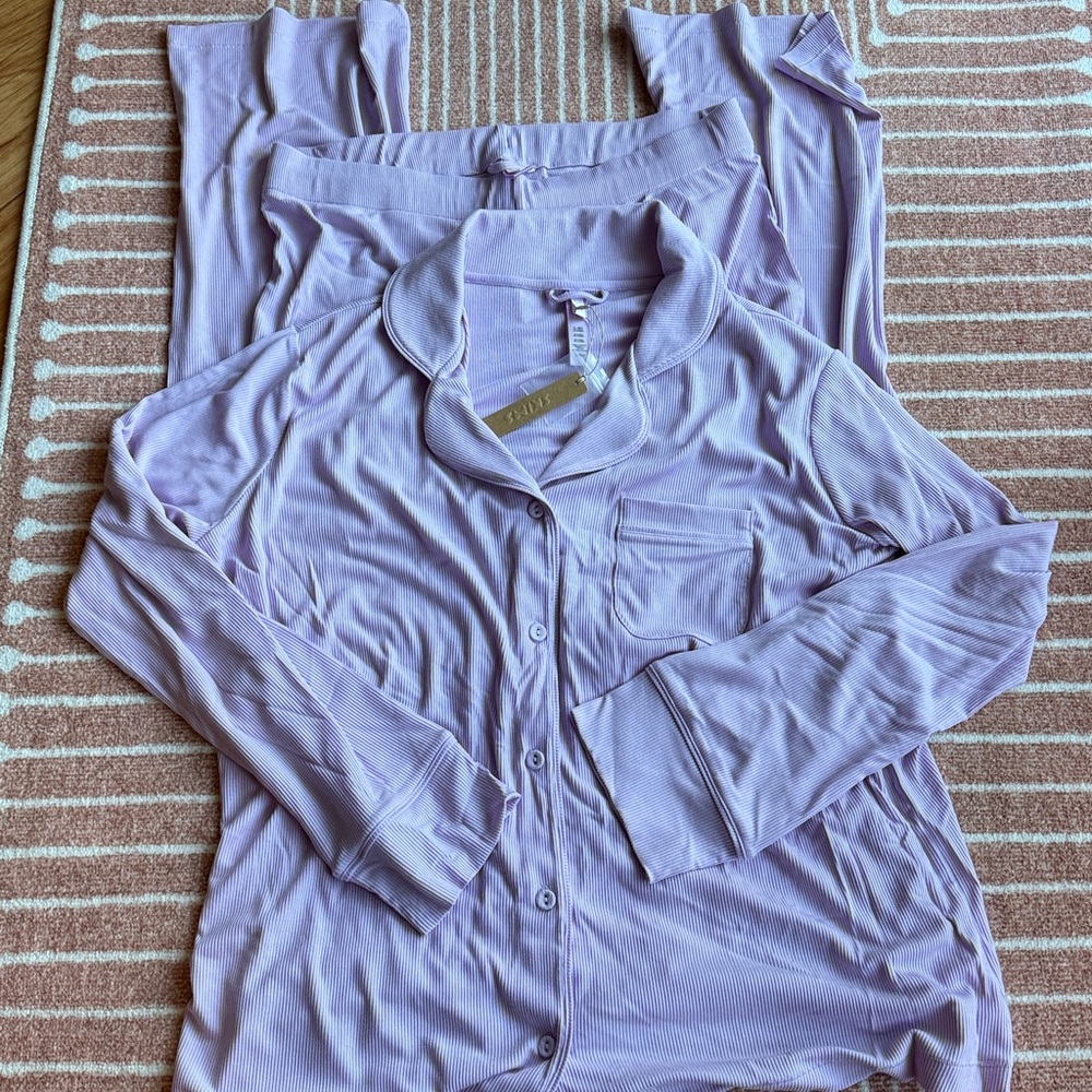 SKIMS soft lounge sleep set Sz L NWT